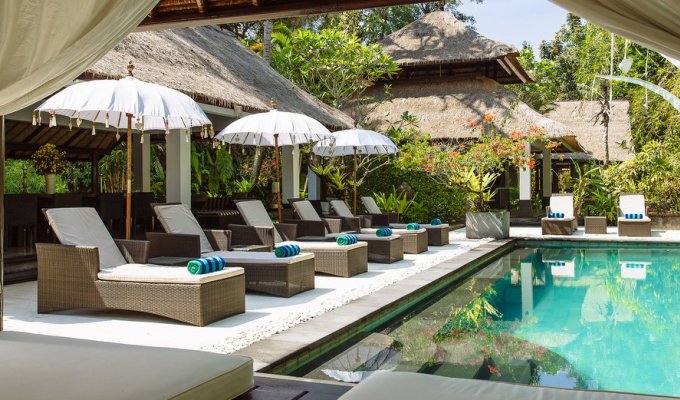 Indonesia Bali Villa Vacation Rentals in Canggu with private pool and staff