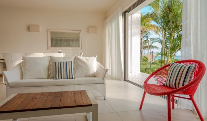 Flic en Flac Beachfront Apartment holiday rentals with mountain view and wifi,Mauritius