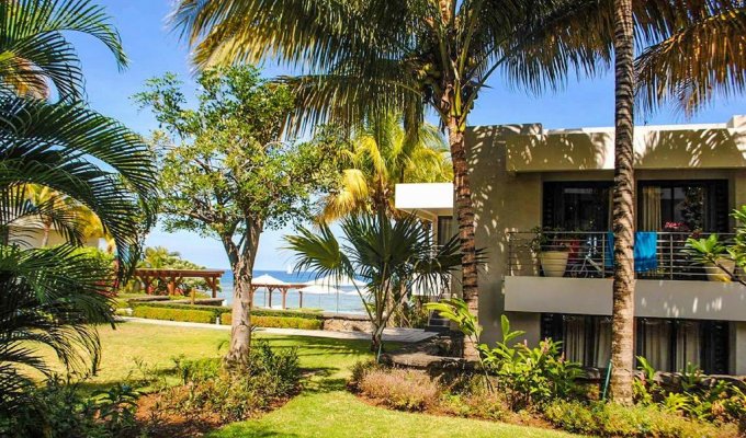 Tamarin beachfront Apartment holiday rentals with communal pool and wifi,Mauritius