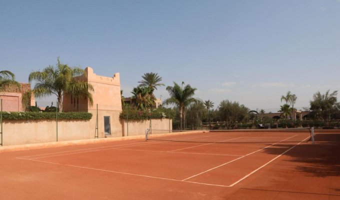 Marrakech villa vacation rentals with private pool and Staff