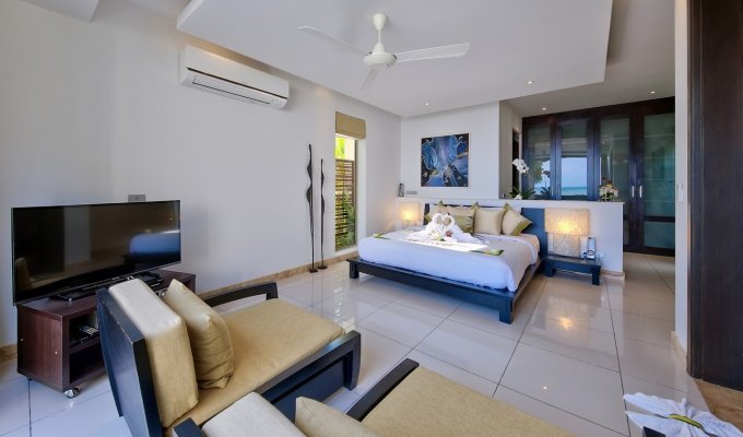 Thailand beachfront Villa Vacation Rentals in Koh Samui with private pool and Staff