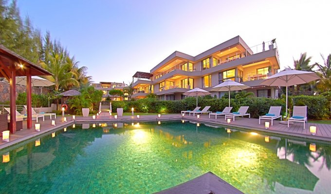 Mauritius Penthouses rentals in Trou aux Biches with direct access to the beach and communal pool