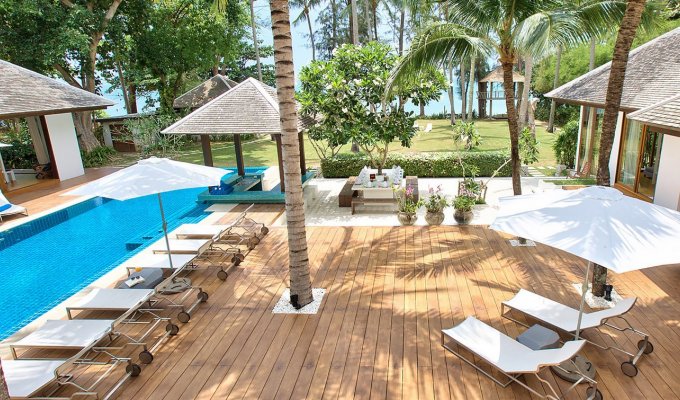 Thailand Beachfront Villa Vacation Rentals in Koh Samui with private pool and Staff