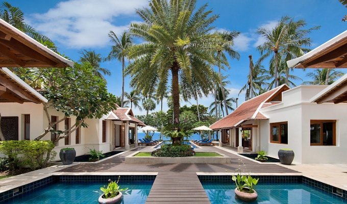 Thailand Beachfront Villa Vacation Rentals in Koh Samui with private pool and Staff