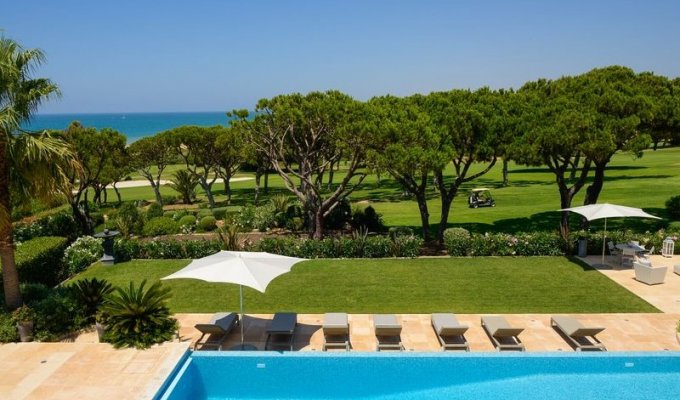 Vale do Lobo Luxury Villa Holiday Rental on the Golf course and 50m from the beach with heated pool, Algarve