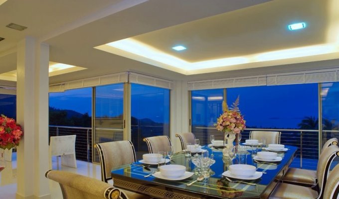 Thailand Penthouse Vacation Rentals in Koh Samui with jacuzzi and Staff