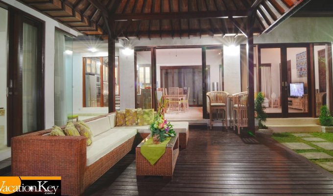 Indonesia Bali Villa Vacation Rentals is 5mins from the beach with private pool and staff