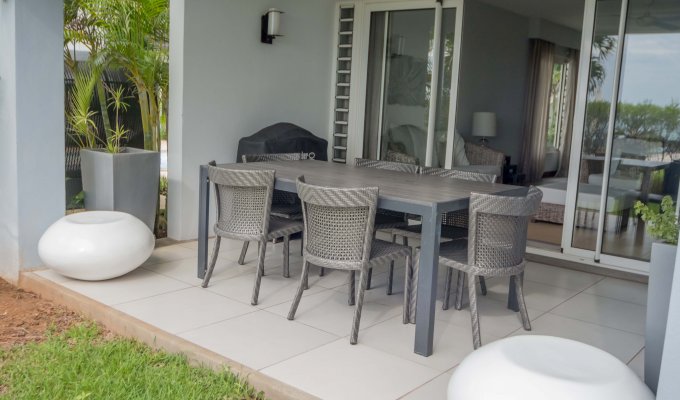 Mauritius beachfront Apartment rentals in Trou aux Biches sea view and pool