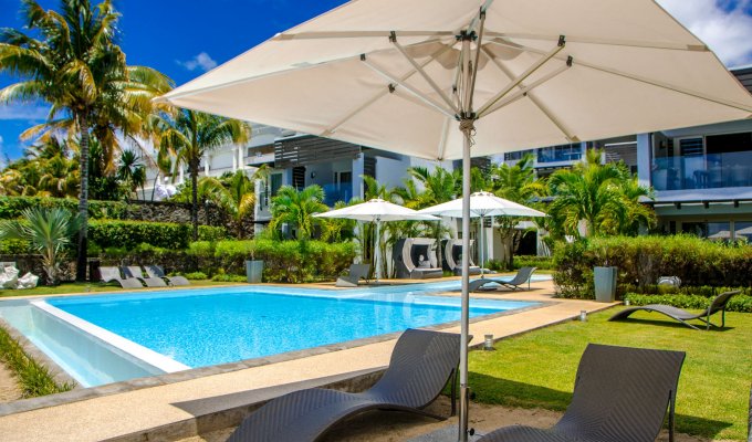 Mauritius beachfront Apartment rentals in Trou aux Biches sea view and pool