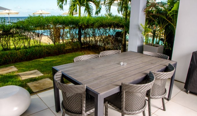 Mauritius beachfront Apartment rentals in Trou aux Biches sea view and pool