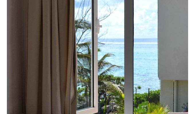 Beachfront Mauritius Villa rentals in Pointe d'Esny  south coast with lagoon view