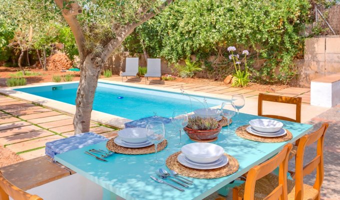 Balearic Islands rental villa 6 people Mallorca Palma private pool 5 Km beach 3 Km golf