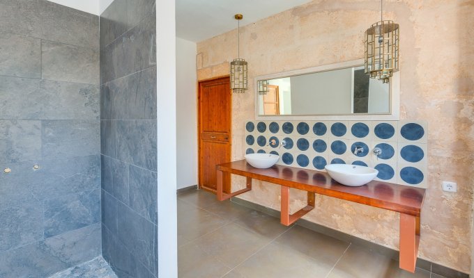 Balearic Islands rental villa 6 people Mallorca Palma private pool 5 Km beach 3 Km golf