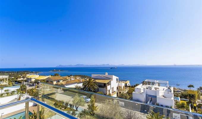 Balearic Islands Luxury villa rental Alcudia Mallorca  private pool  450 m from beach