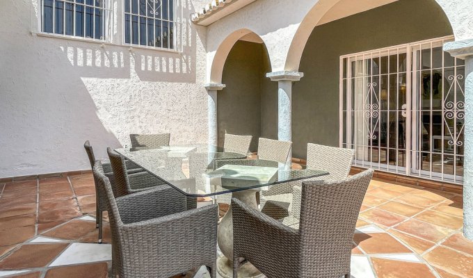 12 guest villa Fuengirola