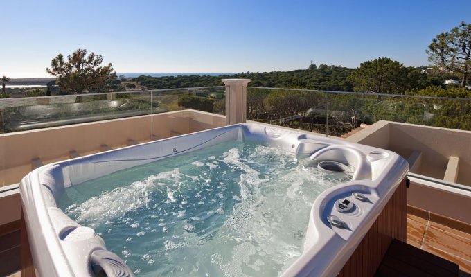 Quinta do Lago Portugal Luxury Villa Holiday Rental with 2 private pools, jacuzzi and sea view, Algarve