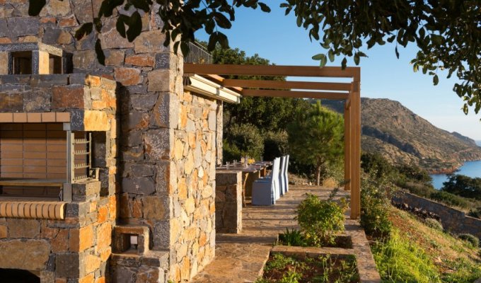 Greece villa vacation rentals