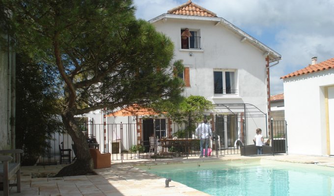 Vendee Holiday Home Rental La Tranche sur Mer (25min) with pool 200 m from the beach