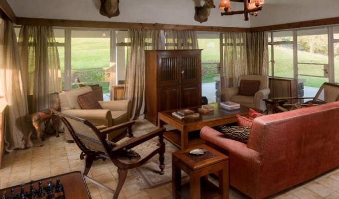 Le Morne Villa holiday rental at 6 mins from Le Paradis Hotel & Golf courses