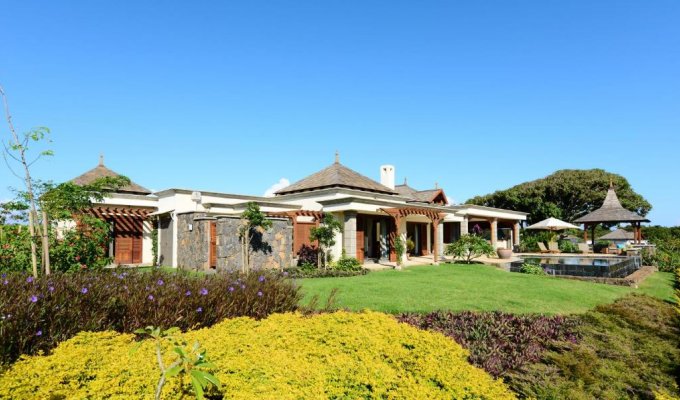 Bel Ombre Luxury Villa rentals in Mauritius Golf course & Beach club accès