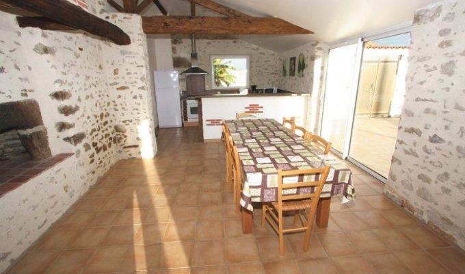 Vendee Holiday Home Rental La Roche sur Yon with heated pool