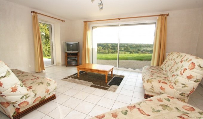 Vendee Holiday Home Rental La Roche sur Yon with heated pool