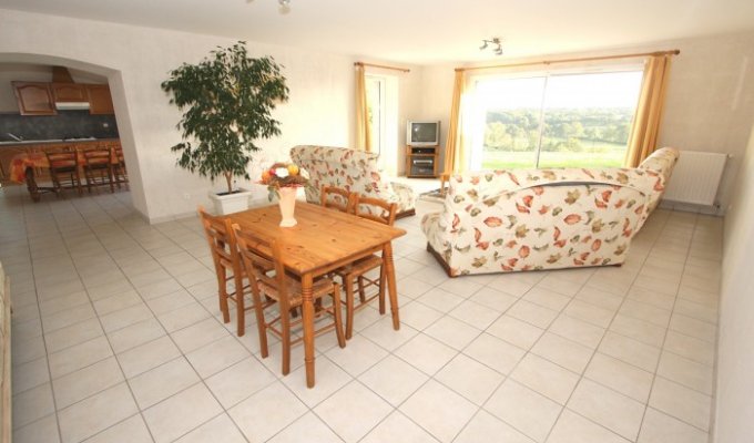 Vendee Holiday Home Rental La Roche sur Yon with heated pool