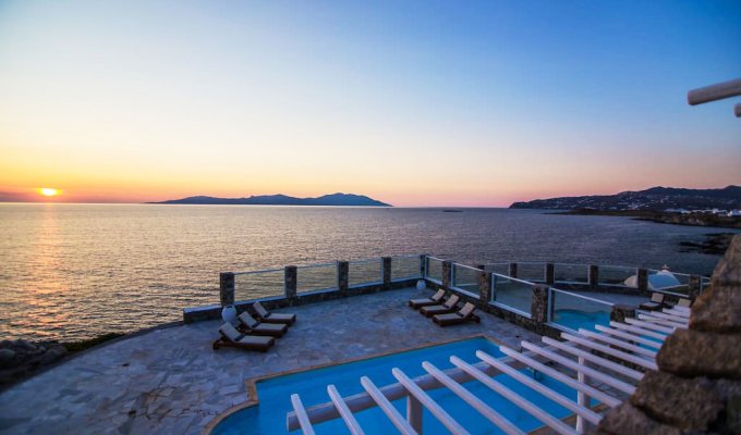 Greece villa vacation rentals