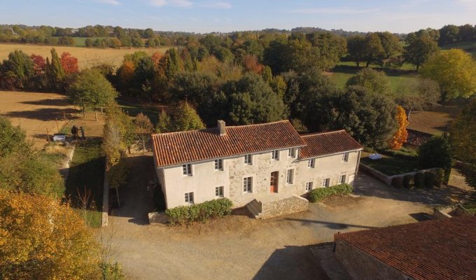 Vendee Holiday Home Rental 10 minutes from Puy du Fou