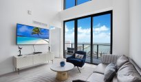 Miami photo #7