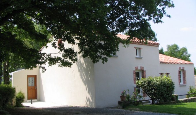 Vendee Holiday Home Rental Puy du Fou (30 minutes) with heated pool