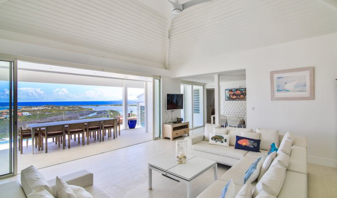 St Martin luxury villa vacation rentals with private pool on the heights of Orient Bay