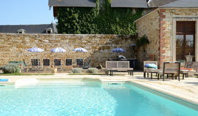  Vendee Rental Castel Puy du Fou (25 min) with heated pool for group