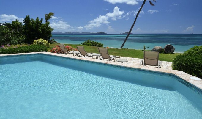 BVI Virgin Gorda Beachfront Villa Vacation rental Mahoe Bay beach Pool Staff Kayaks