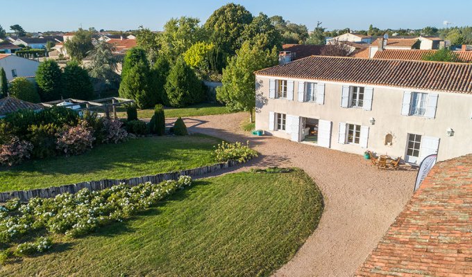 Vendee Holiday Home Rental La Tranche sur Mer with private pool near the beaches