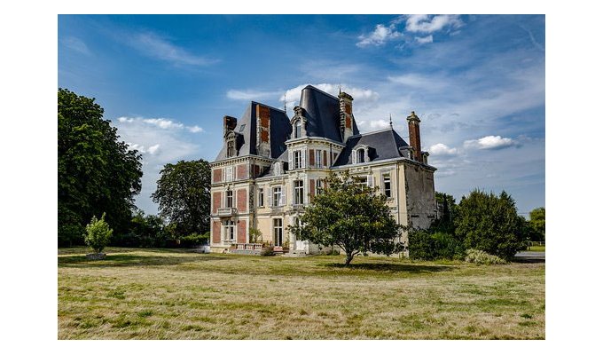 Pays de la Loire Castle Rental Cholet for group with pool 45 minutes from Puy du Fou et Terra Botanica Park