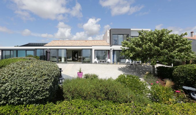  Vendee Luxury Holiday Home Rental Les Sables d'Olonnes sea view with heated indoor pool