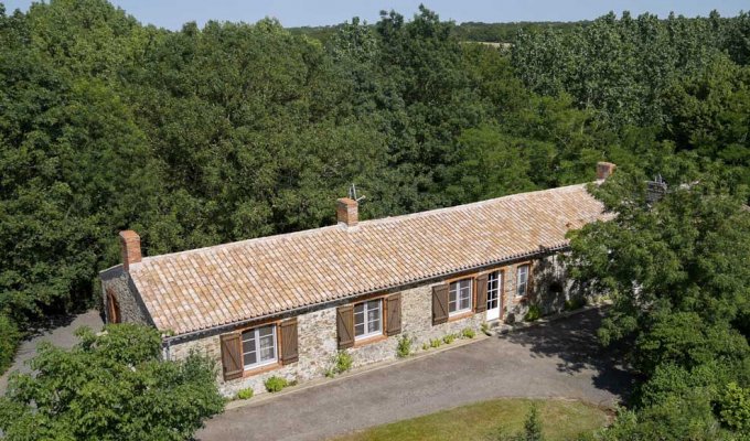 Vendee Holiday Home Rental Saint Gilles Croix de Vie with heated pool available