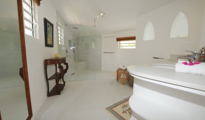 Mauritius Beachfront Villa rental in Belle Mare close to the golf course