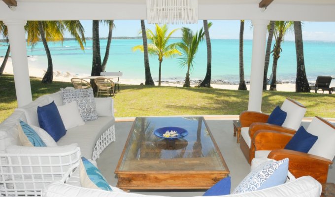 Mauritius Beachfront Villa rental in Belle Mare close to the golf course