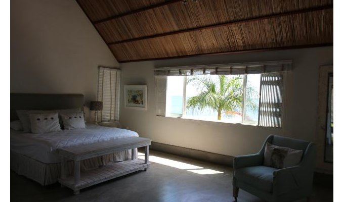 Mauritius Beachfront Villa rental Tamarin with staff