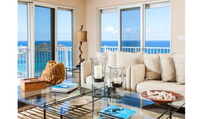 ST MAARTEN  Luxury vacation villa rental Sea view  Dawn beach