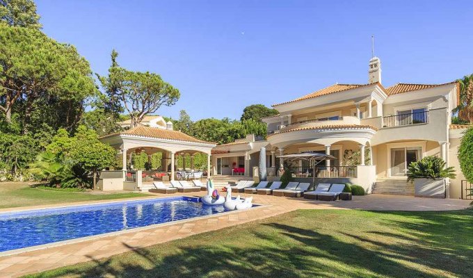 Quinta do Lago Portugal Luxury Villa Holiday Rental with heated pool & staff and golf view, Algarve