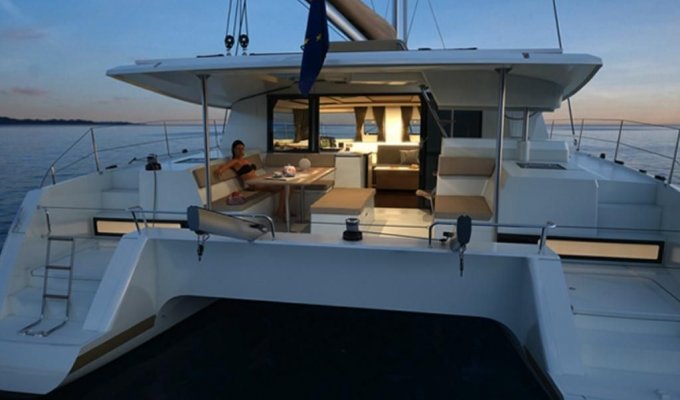 Catamaran 10 pers