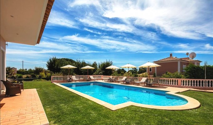 Algarve Portugal Villa Holiday Rental Lagoa with private pool, Algarve