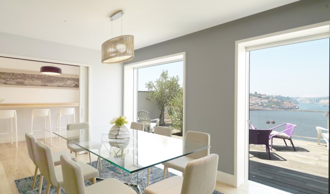 Porto Portugal Villa Rental with terrace and view on the Douro, Porto North Portugal