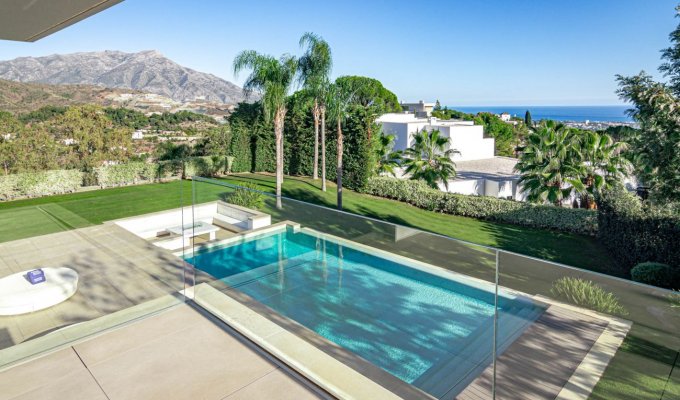 12 guest luxury villa Benahavis