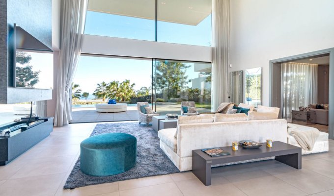 12 guest luxury villa Benahavis