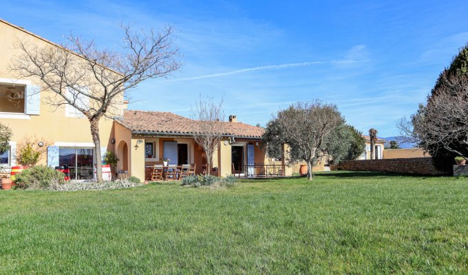 Valreas Provence Villa rental with private swimming pool