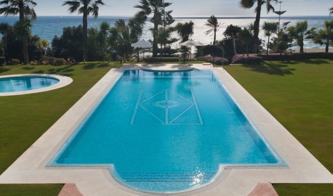 Swimming pool and little pool